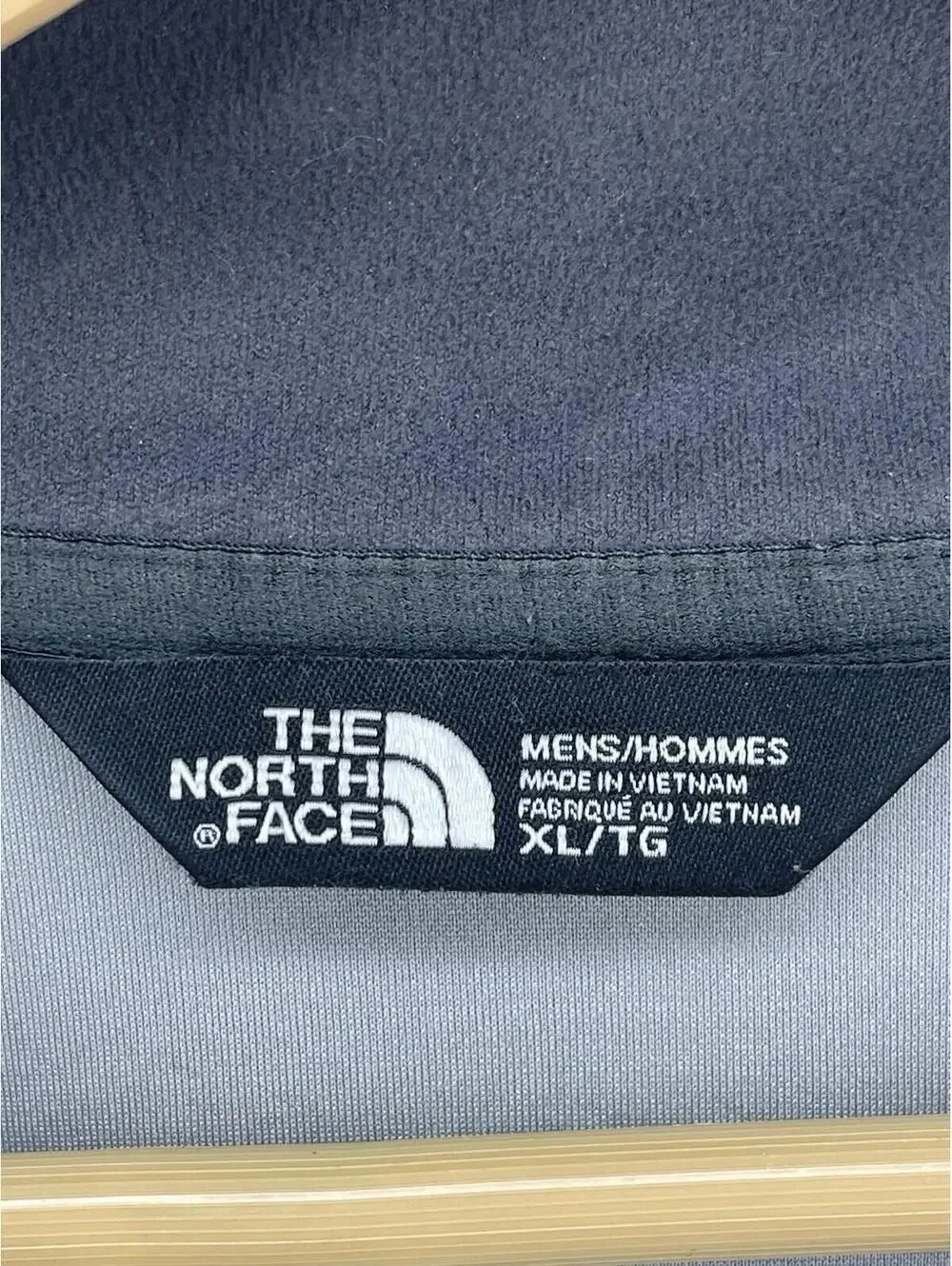 The North Face Men’s XL Gray‎ Full Zip Polyester Fleece Jacket